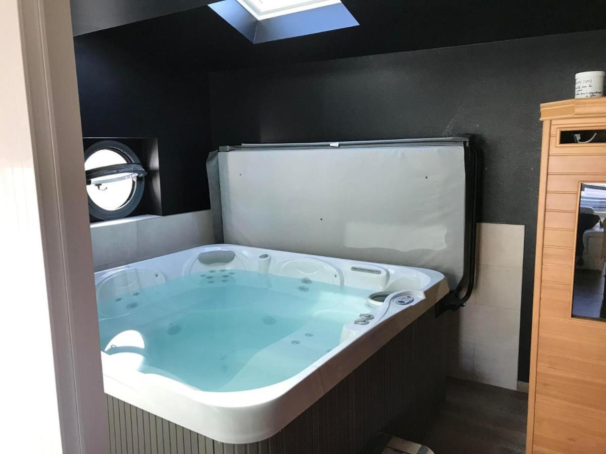 Gite Spa Sauna Piscine Aubin-Saint-Vaast Bagian luar foto